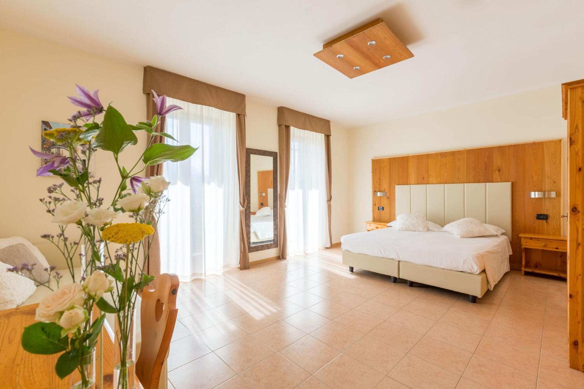 Agritur Eden Marone Villa Riva del Garda Exterior foto