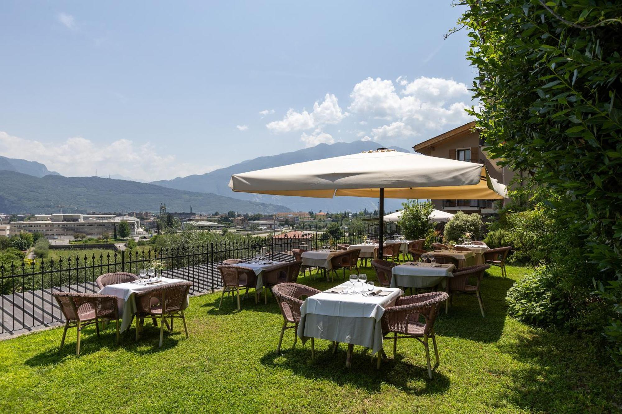 Agritur Eden Marone Villa Riva del Garda Exterior foto